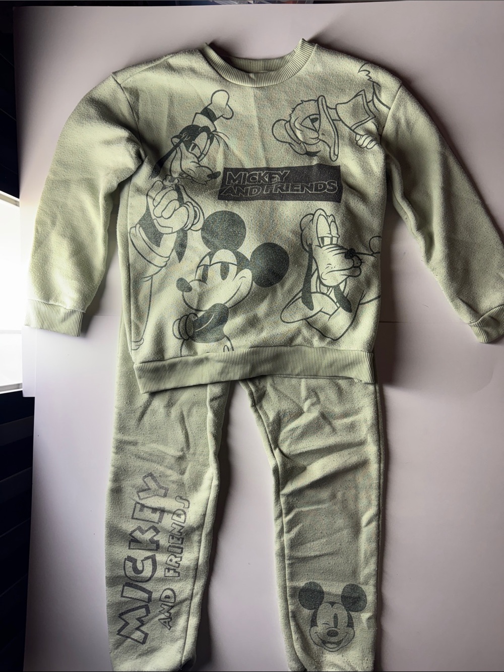 Disney Light Green Mickey & Friends Kids Sweatshirt and Joggers Set Size 7